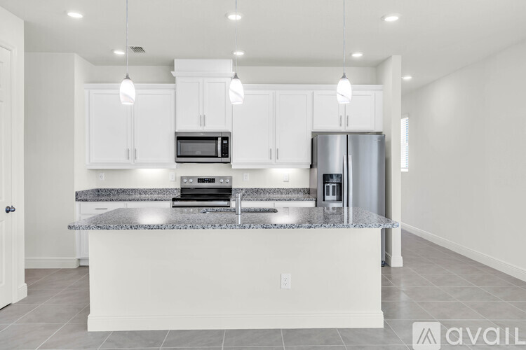 9552 Sandy Bluffs Circle 3 Beds Single Family Home for Rent - Photo gallery 4