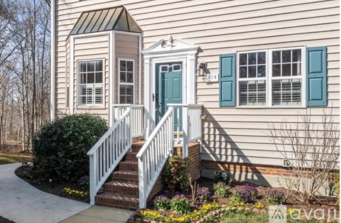 319 Silverberry Ct Studio Apartment for Rent