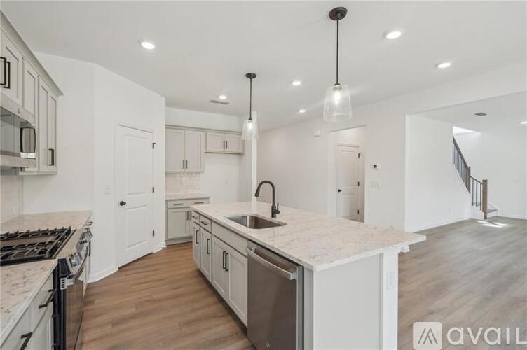 522 Silverleaf Trail 5 Beds Single Family Home for Rent - Photo gallery 4