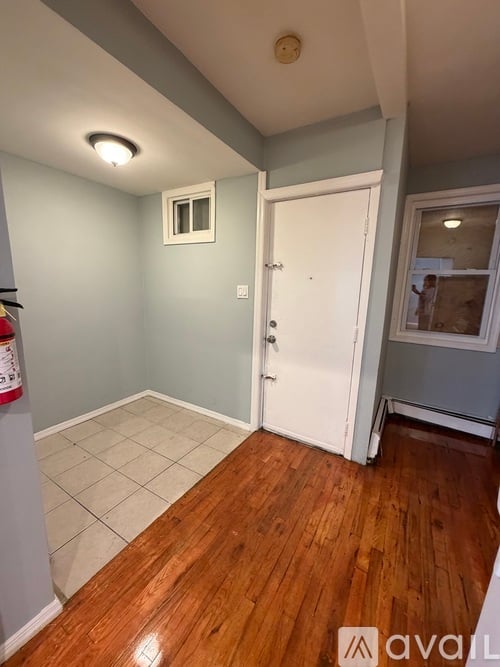 537 Summer St 3 Beds Apartment for Rent - Photo gallery 5