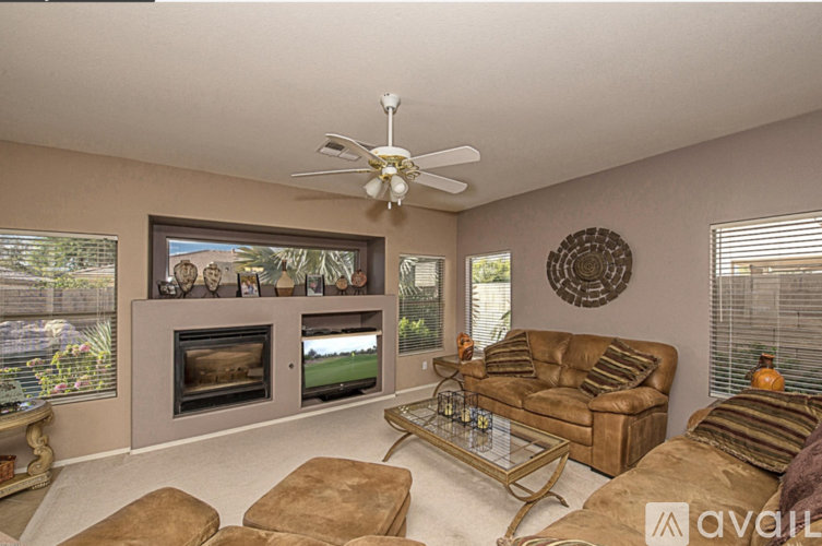 13293 W Edgemont Ave 5 Beds Single Family Home for Rent - Photo gallery 2