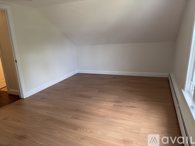 37 39 Hillside Ave 2 Beds Apartment for Rent - Photo gallery 2