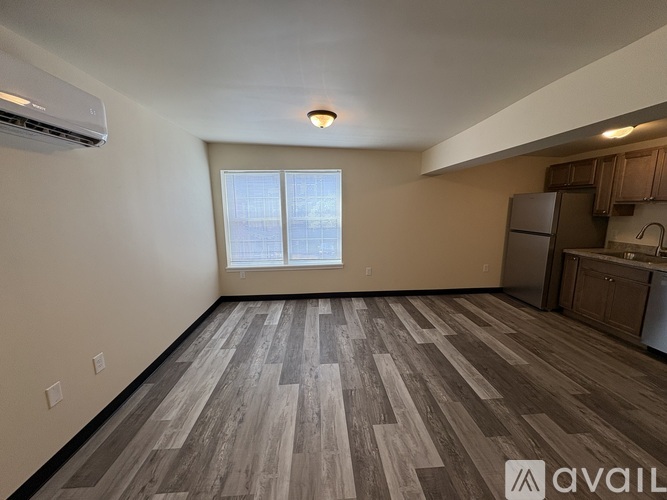 114 W Chestnut St Studio Apartment for Rent - Photo gallery 5