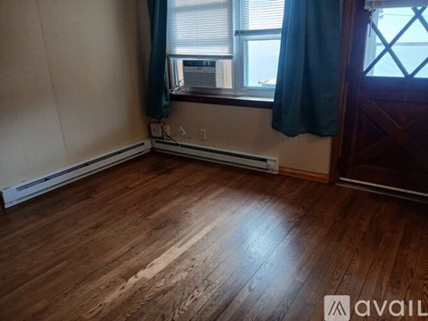 404 5Th St 1 Apartment for Rent