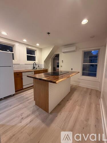 101 Chestnut Street 4 Beds Apartment for Rent - Photo gallery 3