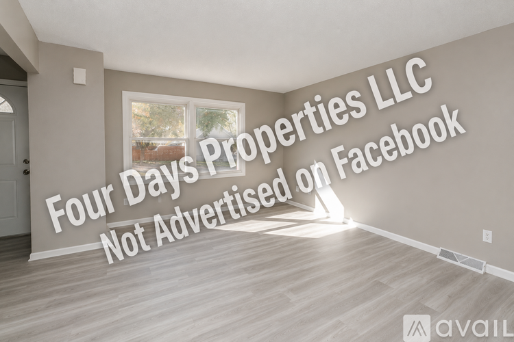 3401 SW 44th Pl 3 Beds Single Family Home for Rent - Photo gallery 2