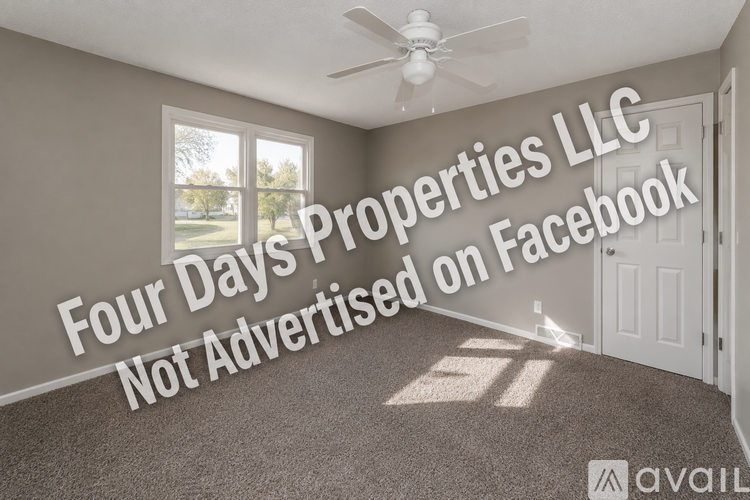 3401 SW 44th Pl 3 Beds Single Family Home for Rent - Photo gallery 4