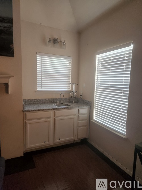440 Sycamore Lane 2 Beds Single Family Home for Rent - Photo gallery 4