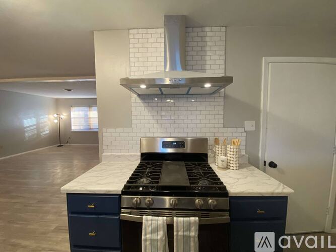 4604 Mercedes Dr 3 Beds Single Family Home for Rent - Photo gallery 1