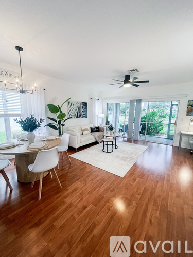 1380 Weeping Willow Court 2 Beds Townhouse for Rent - Photo gallery 1