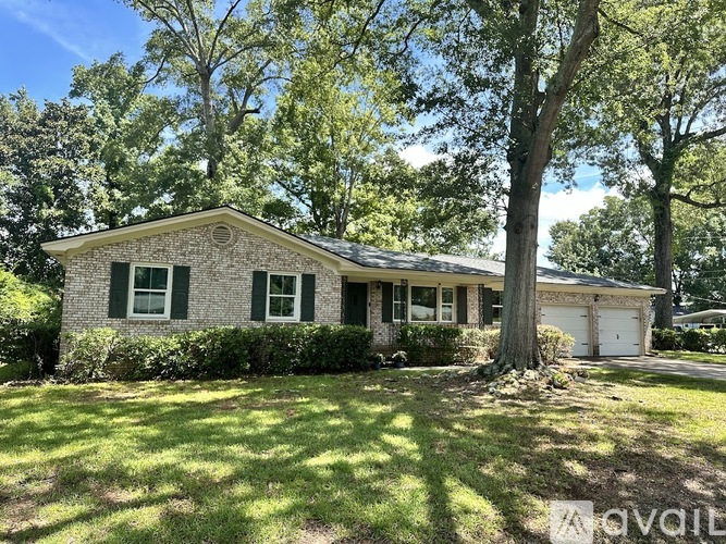 2204 North Dallerton Circle 3 Beds Single Family Home for Rent - Photo gallery 2