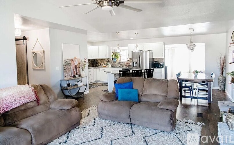 1809 Denim Ln 3 Beds Single Family Home for Rent - Photo gallery 5