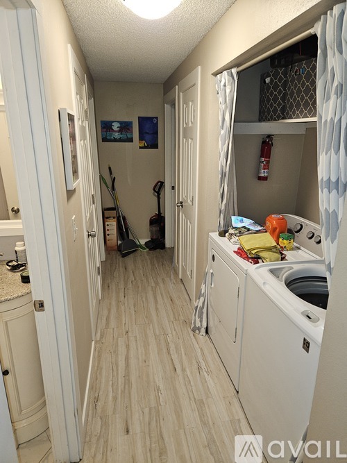 2332 5th Avenue 2 Beds Single Family Home for Rent - Photo gallery 3
