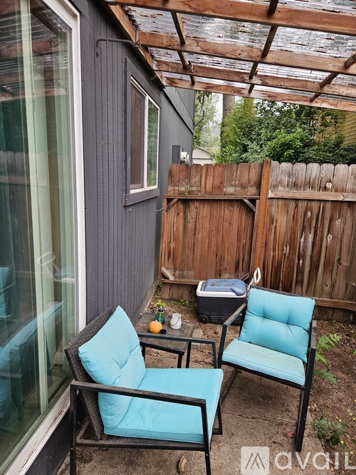 2332 5th Avenue 2 Beds Single Family Home for Rent - Photo gallery 4