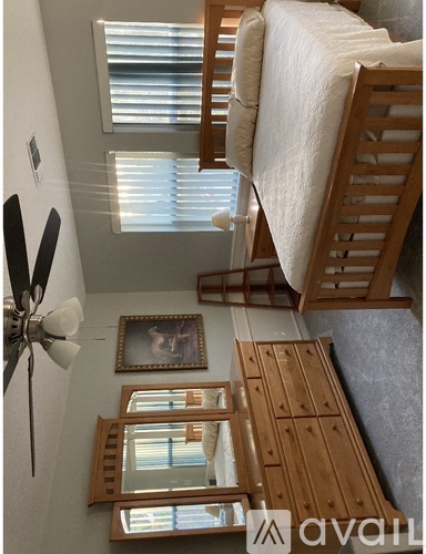 17614 Moss Point Drive 5 Beds Single Family Home for Rent - Photo gallery 3