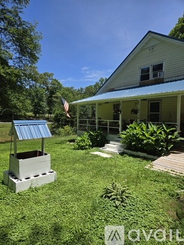 179 Cates Rd 5 Beds Apartment for Rent