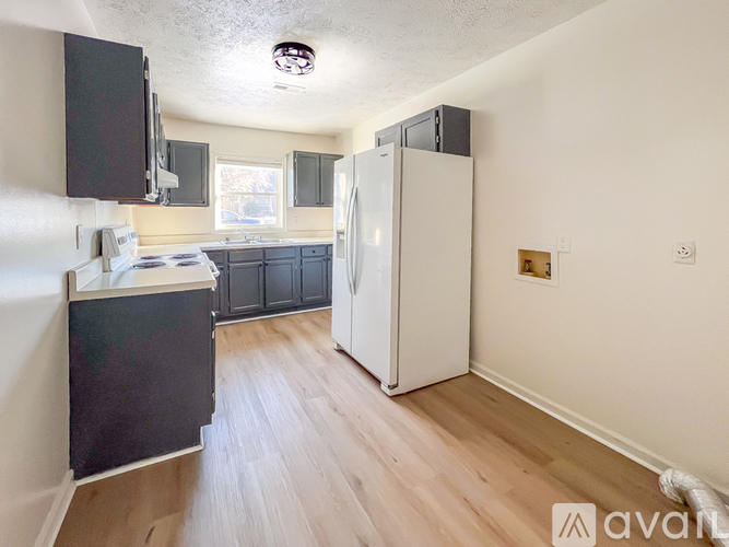 16 Fox Hill Dr 2 Beds Townhouse for Rent - Photo gallery 2