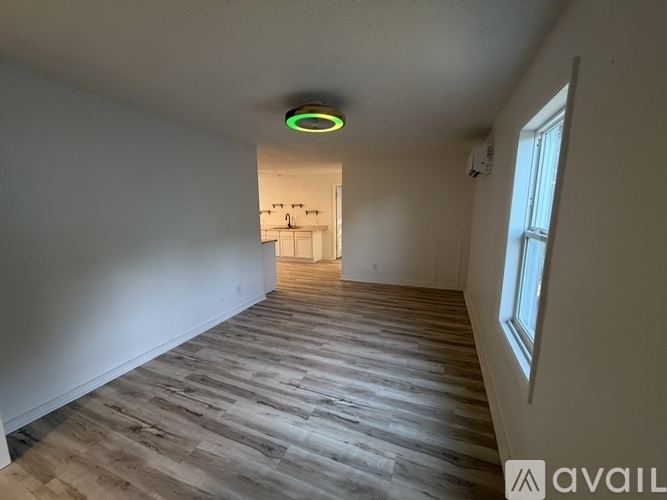 725 S 7th St 2 Beds Apartment for Rent - Photo gallery 5