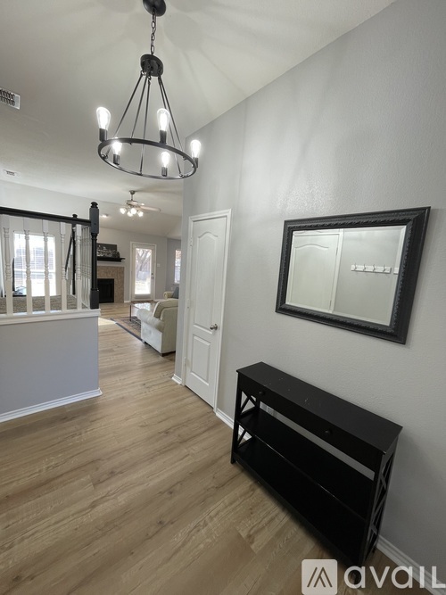 6633 Picadilly St 4 Beds Single Family Home for Rent - Photo gallery 2