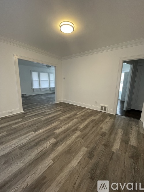 3716 E 153rd St 2 Beds Apartment for Rent - Photo gallery 5