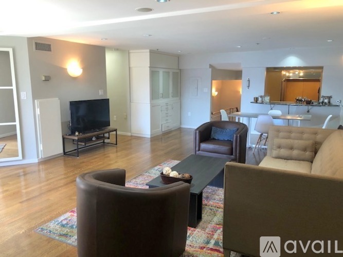 357 Commercial St 3 Beds Apartment for Rent - Photo gallery 1