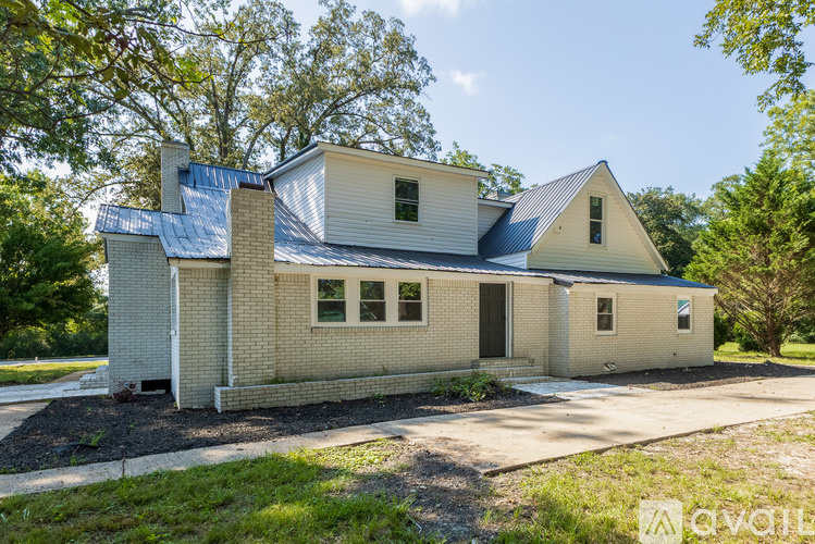 1459 AL-69 5 Beds Single Family Home for Rent - Photo gallery 4
