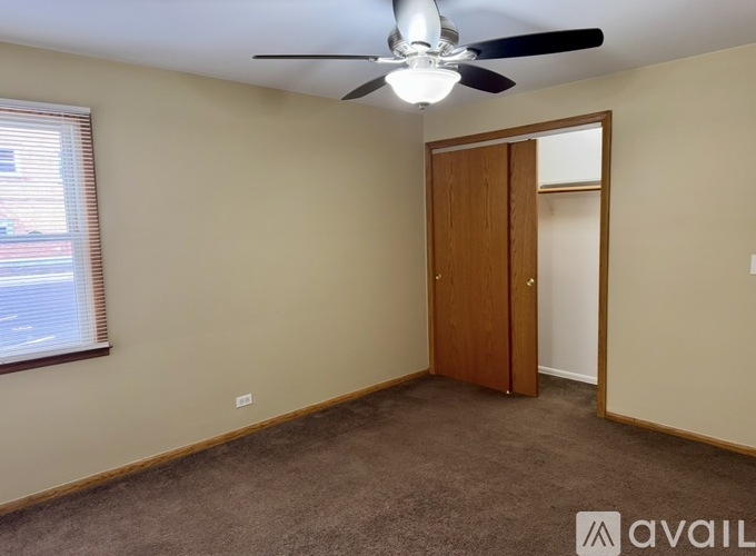 5446 West Gale Street 2 Beds Condo for Rent - Photo gallery 5