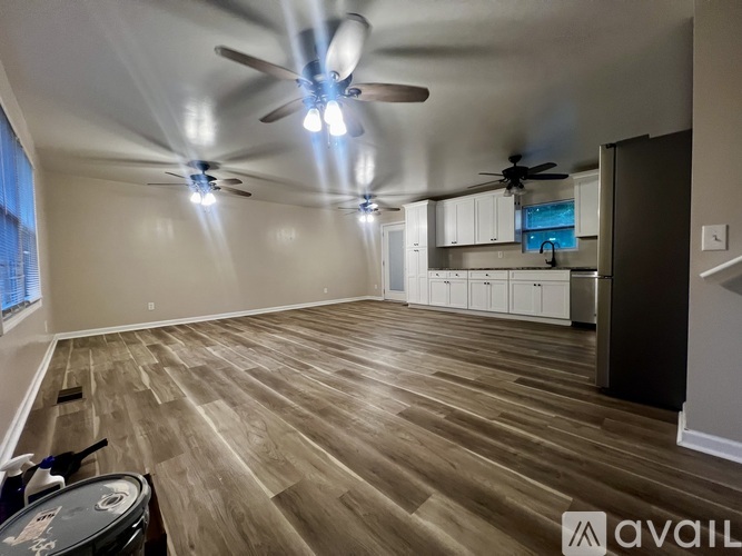 4683 N Springs Rd NW 4 Beds Single Family Home for Rent - Photo gallery 2