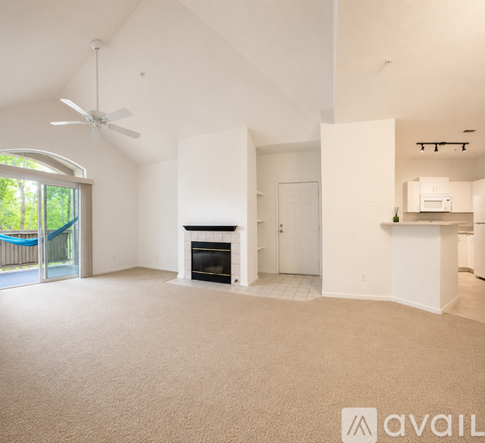 1652 West Canal Circle 1 Condo for Rent - Photo gallery 2