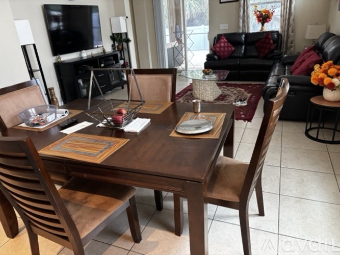 11518 Quiet Forest Drive 3 Beds Single Family Home for Rent - Photo gallery 5
