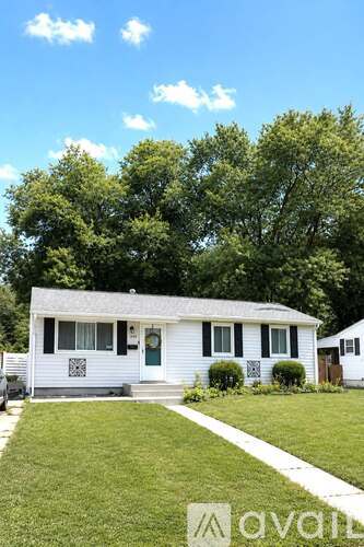 241 Sycamore Rd 3 Beds Single Family Home for Rent - Photo gallery 1