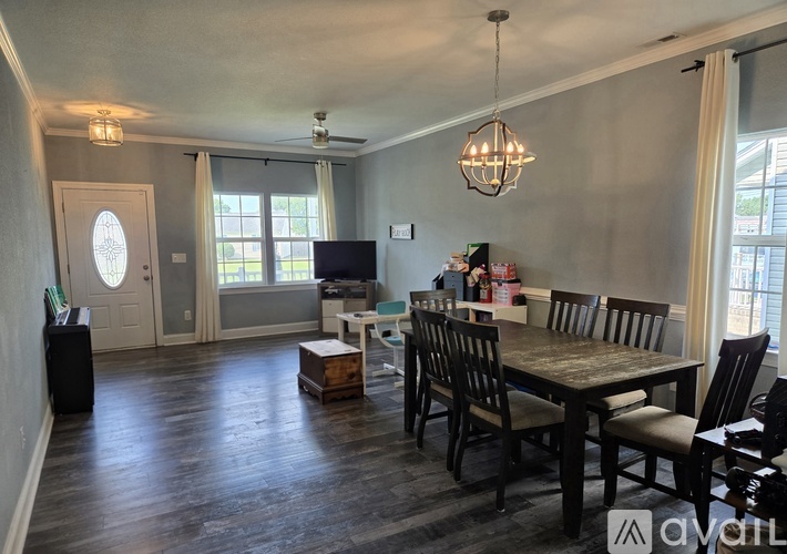 2716 Gilmerton Rd 4 Beds Single Family Home for Rent - Photo gallery 3