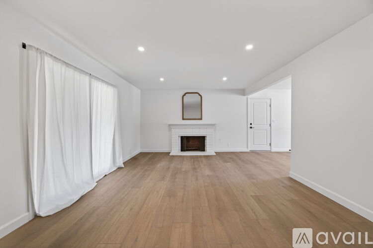 2864 Calle Quebracho 3 Beds Single Family Home for Rent - Photo gallery 1