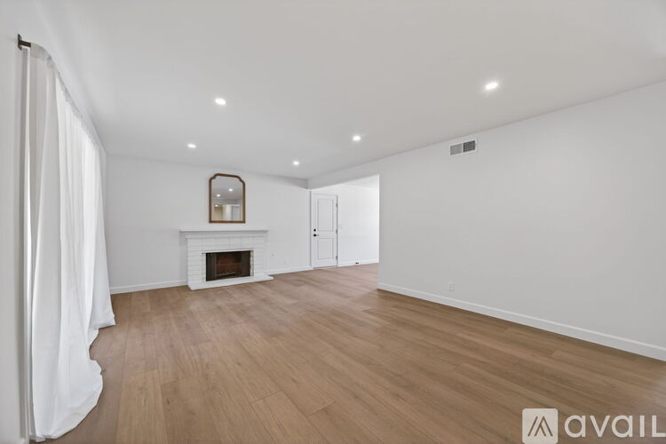 2864 Calle Quebracho 3 Beds Single Family Home for Rent - Photo gallery 2