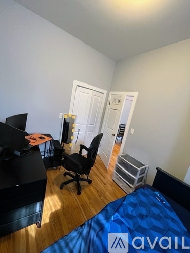 2135 South Fairfield Avenue 2 Beds Apartment for Rent - Photo gallery 5