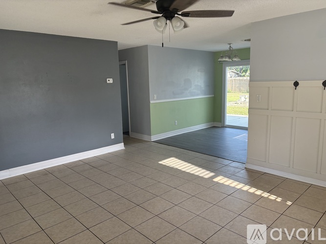 900 Northeast 44th Street 3 Beds Single Family Home for Rent - Photo gallery 5