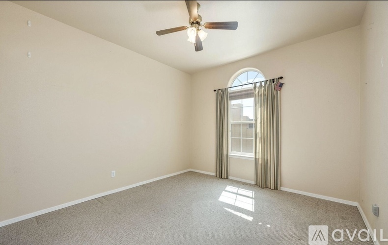 4681 Mesa Rico Drive 4 Beds Single Family Home for Rent - Photo gallery 4
