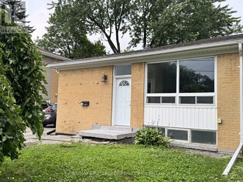 MAIN - 21 DAVIS ROAD 3 Beds Apartment for Rent