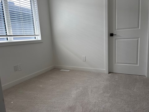 70 Cerbat Crescent 3 Beds Apartment for Rent