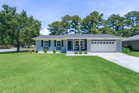 110 Estate Drive 3 Beds Apartment for Rent