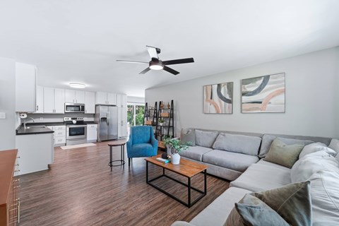 110 Estate Drive 3 Beds Apartment for Rent