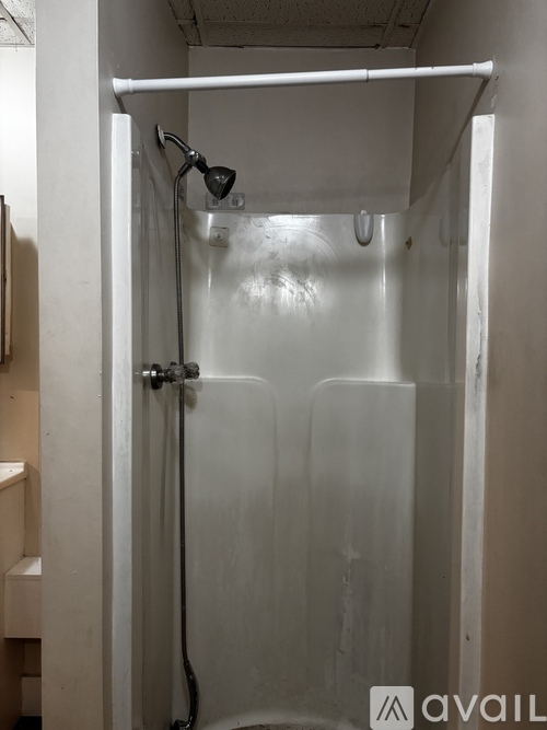 13 Newfound St 1 Apartment for Rent - Photo gallery 3