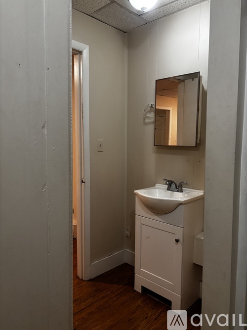 13 Newfound St 1 Apartment for Rent - Photo gallery 4