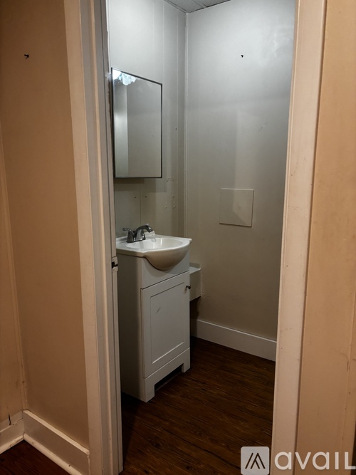 13 Newfound St 1 Apartment for Rent - Photo gallery 5