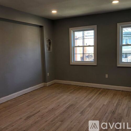 1012 48th St NE 1 Apartment for Rent - Photo gallery 4