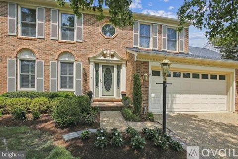 2071 Madrillon Road 5 Beds Apartment for Rent