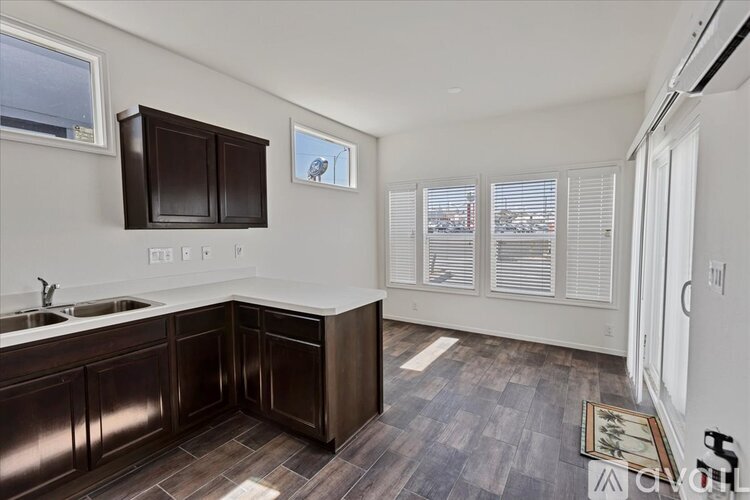 971 Main Street 1 Apartment for Rent - Photo gallery 2