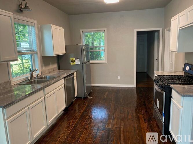 1321 E Cherry St 3 Beds Single Family Home for Rent - Photo gallery 3