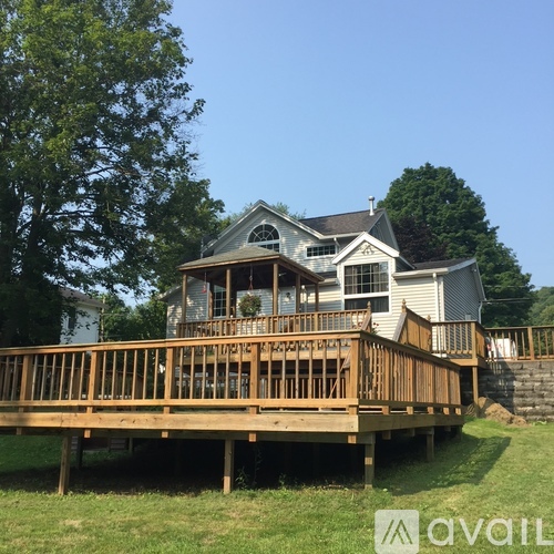 1212 Johnson Road 3 Beds Single Family Home for Rent - Photo gallery 2