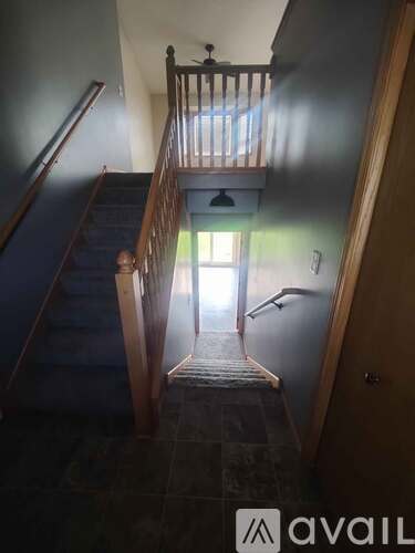 1009 4th Avenue Southeast 3 Beds Single Family Home for Rent - Photo gallery 3